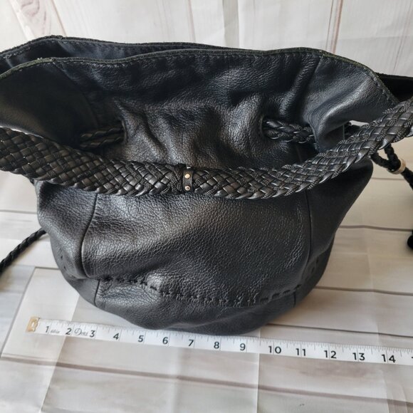 The sak black indio - Gem The Sak Black Leather Drawstring Bucket Bag Purse, Pebbled Leather Braided Strap